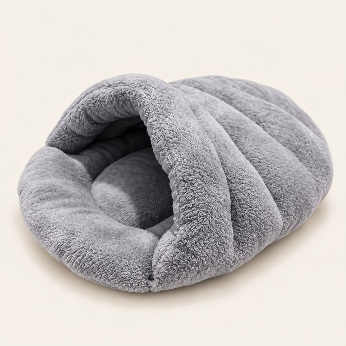 Cosy grey Truffe & Co igloo bed